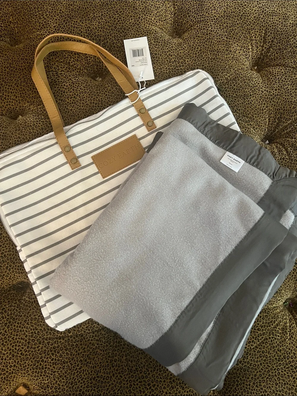 Cozy Earth Gray Bamboo Throw Blanket - 50x60 with canvas bag